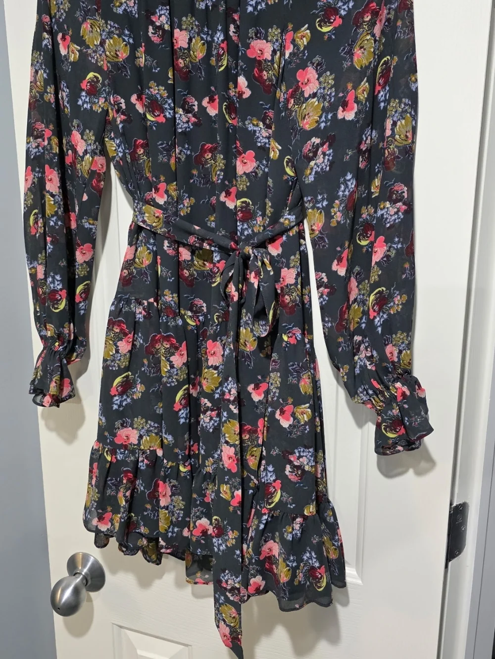 cinq a sept Black Floral Smocked Neck Long Sleeve Dress - Picture 4 of 8